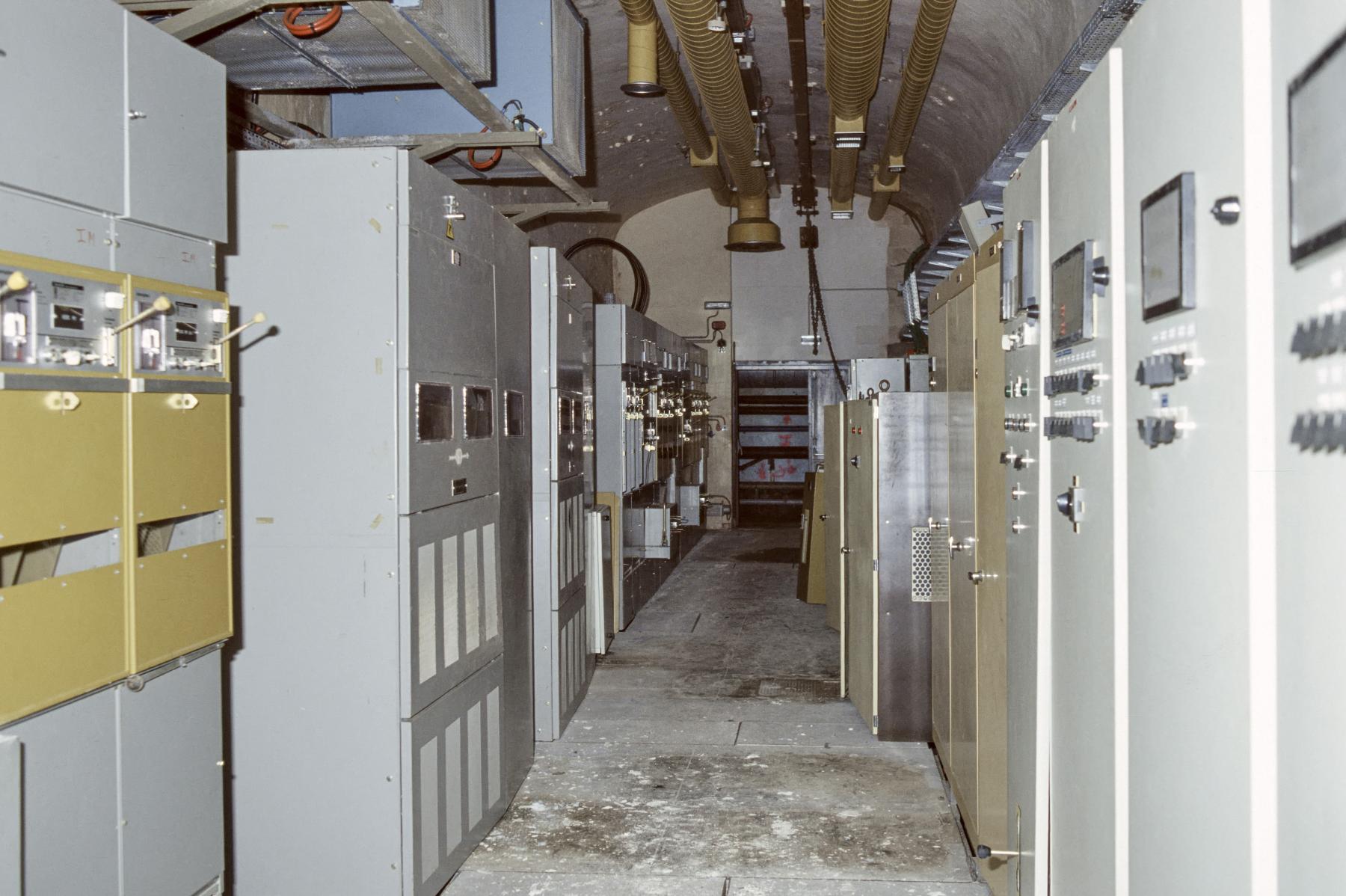 Ligne Maginot - ROCHONVILLERS - A8 - (Ouvrage d'artillerie) - La cellule électrique HTA modernisée - MANSUY Michel