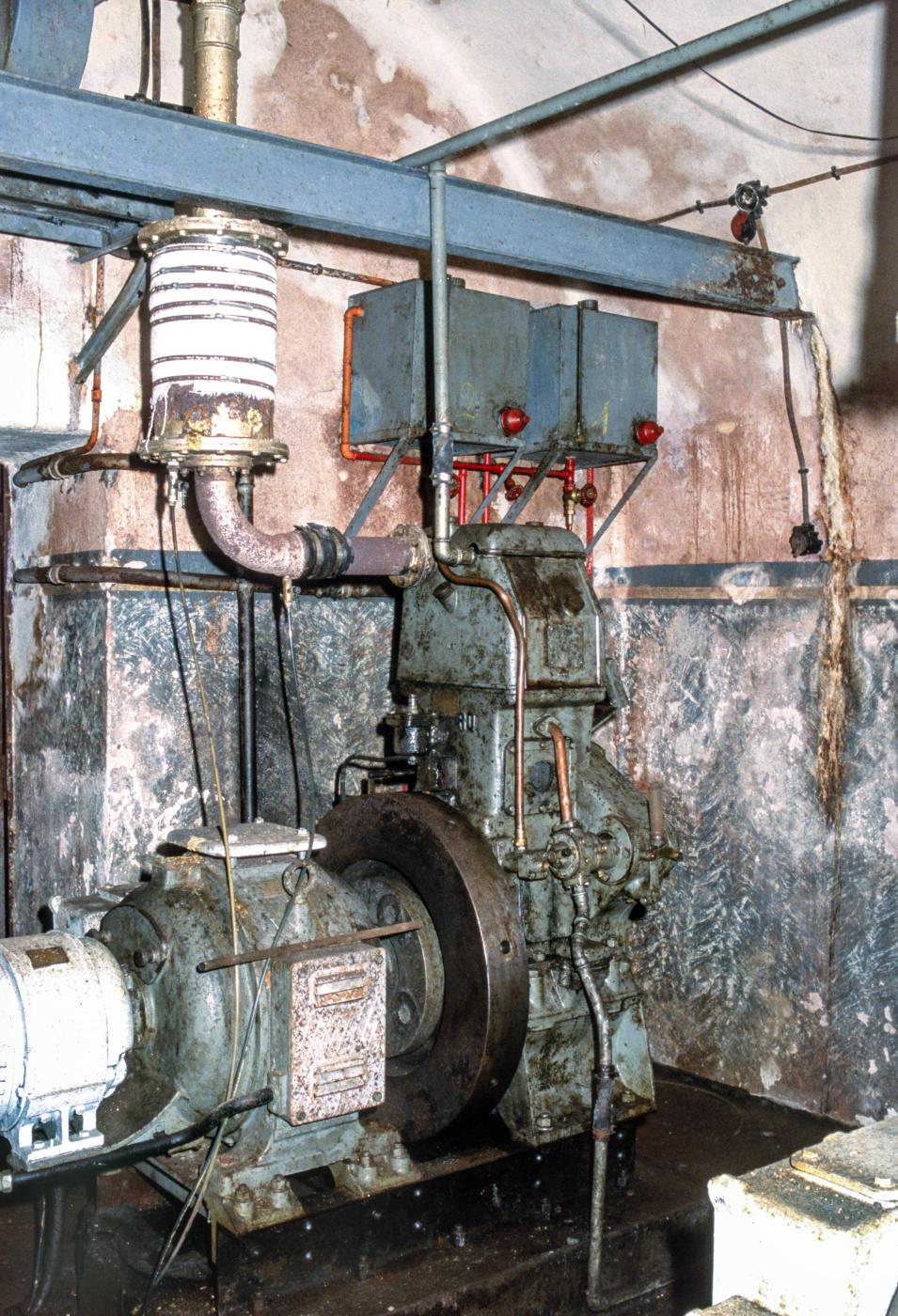 Ligne Maginot - METRICH (ABRI SUD DE) - X16 - (Abri) - L'usine électrique - MANSUY Michel