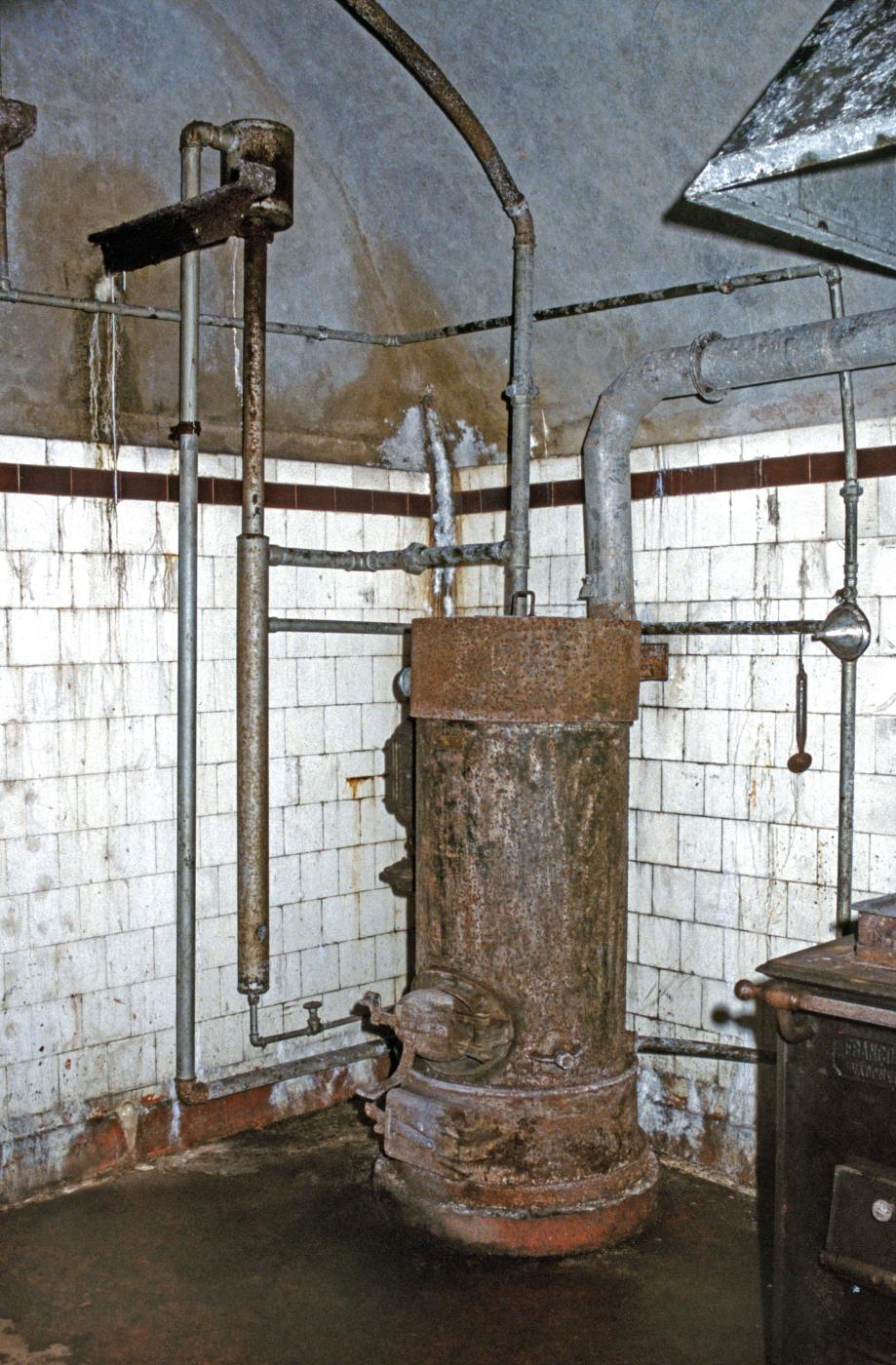 Ligne Maginot - METRICH (ABRI SUD DE) - X16 - (Abri) - La chaudière dans la cuisine - MANSUY Michel