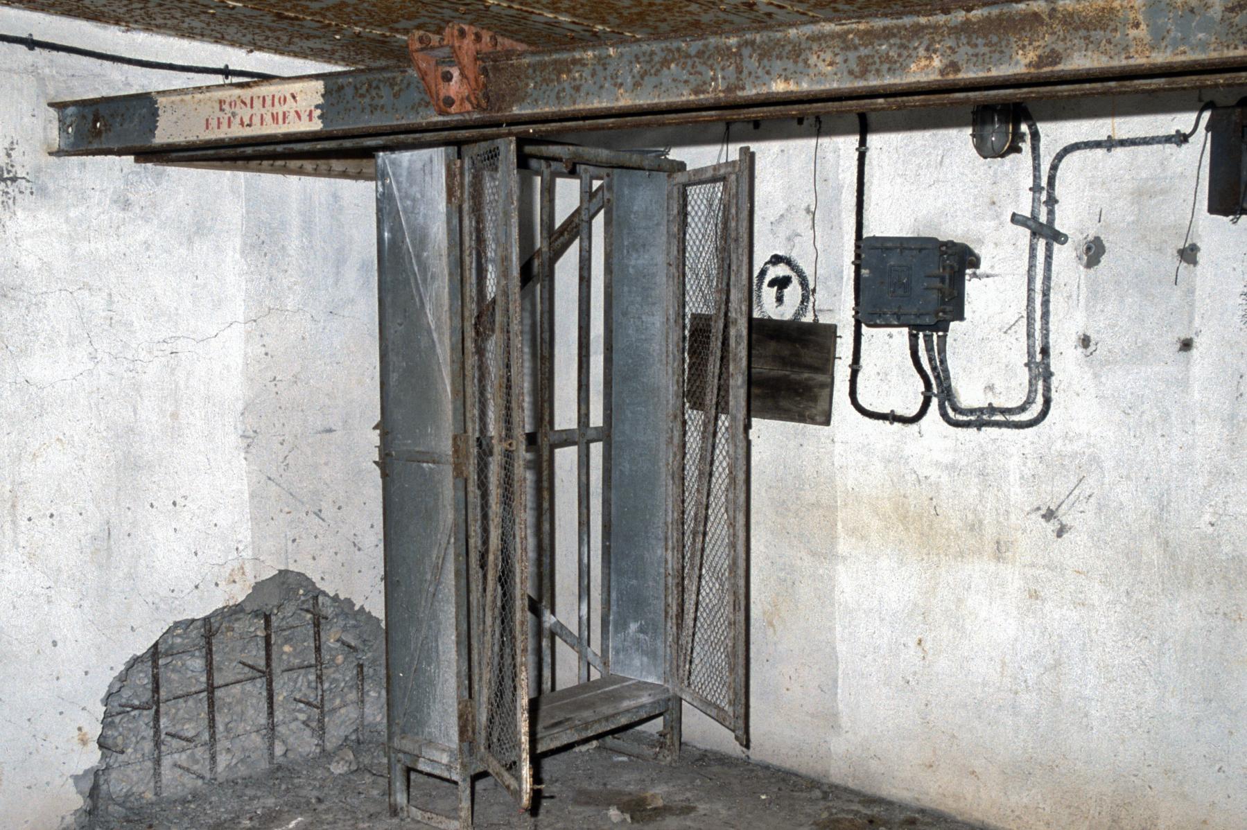 Ligne Maginot - PETERSBERG OUEST - C39 - (Casemate d'infanterie - Simple) - La chambre de tir - MANSUY Michel