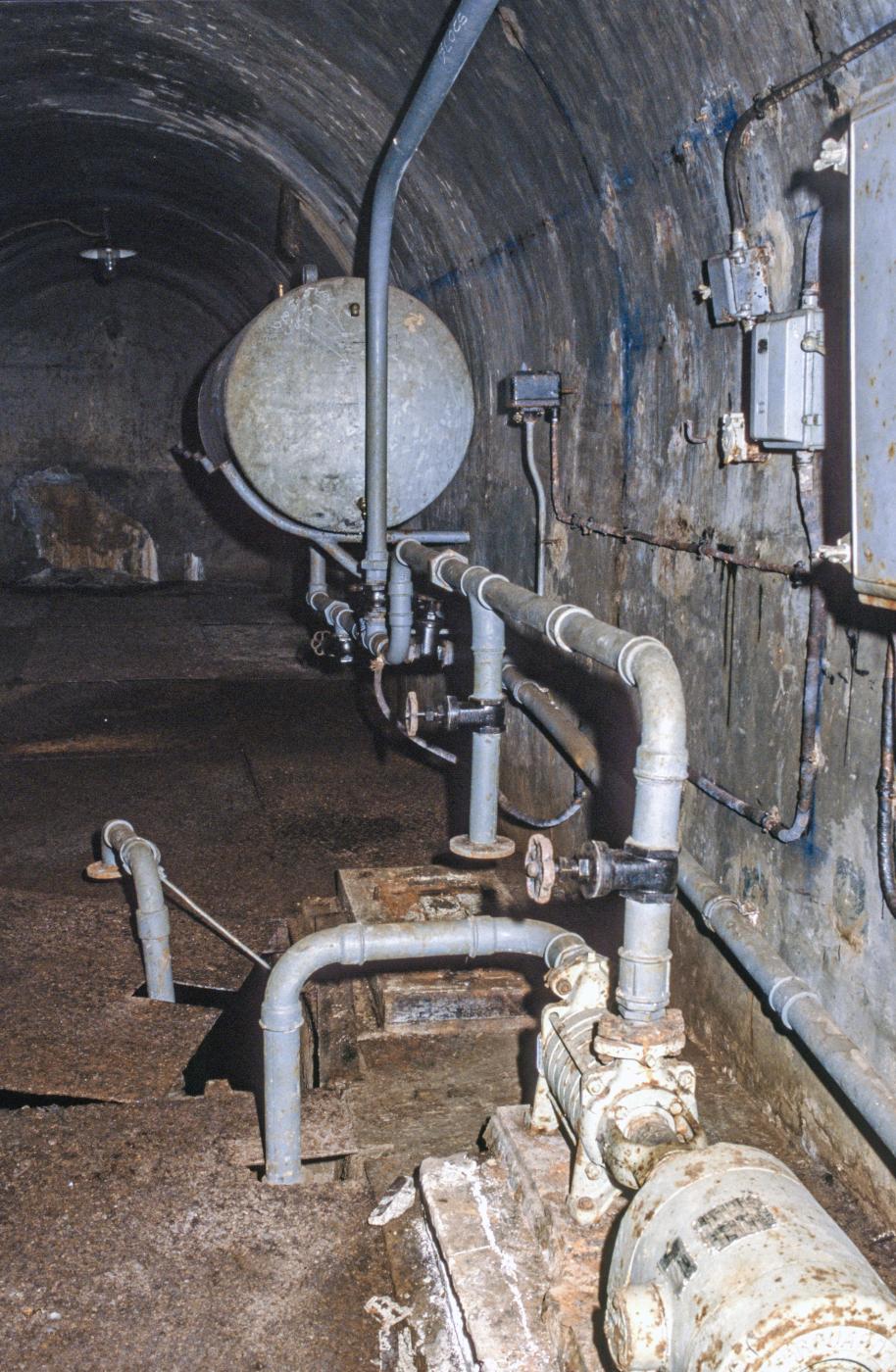 Ligne Maginot - MOLVANGE - A9 - (Ouvrage d'artillerie) - Pompage d'eau - MANSUY Michel