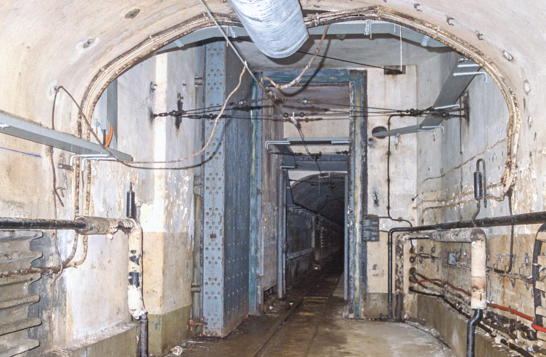 Ligne Maginot - MOLVANGE - A9 - (Ouvrage d'artillerie) - La porte pare-souffle - MANSUY Michel