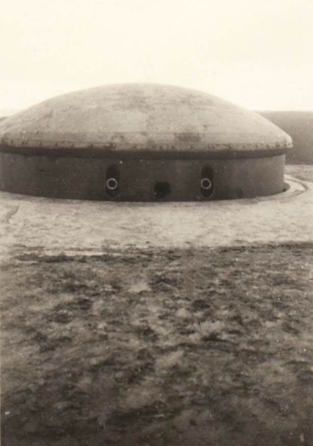Ligne Maginot - METRICH - A17 - (Ouvrage d'artillerie) - Le bloc 8 avec sa tourelle pour deux canons de 75/33