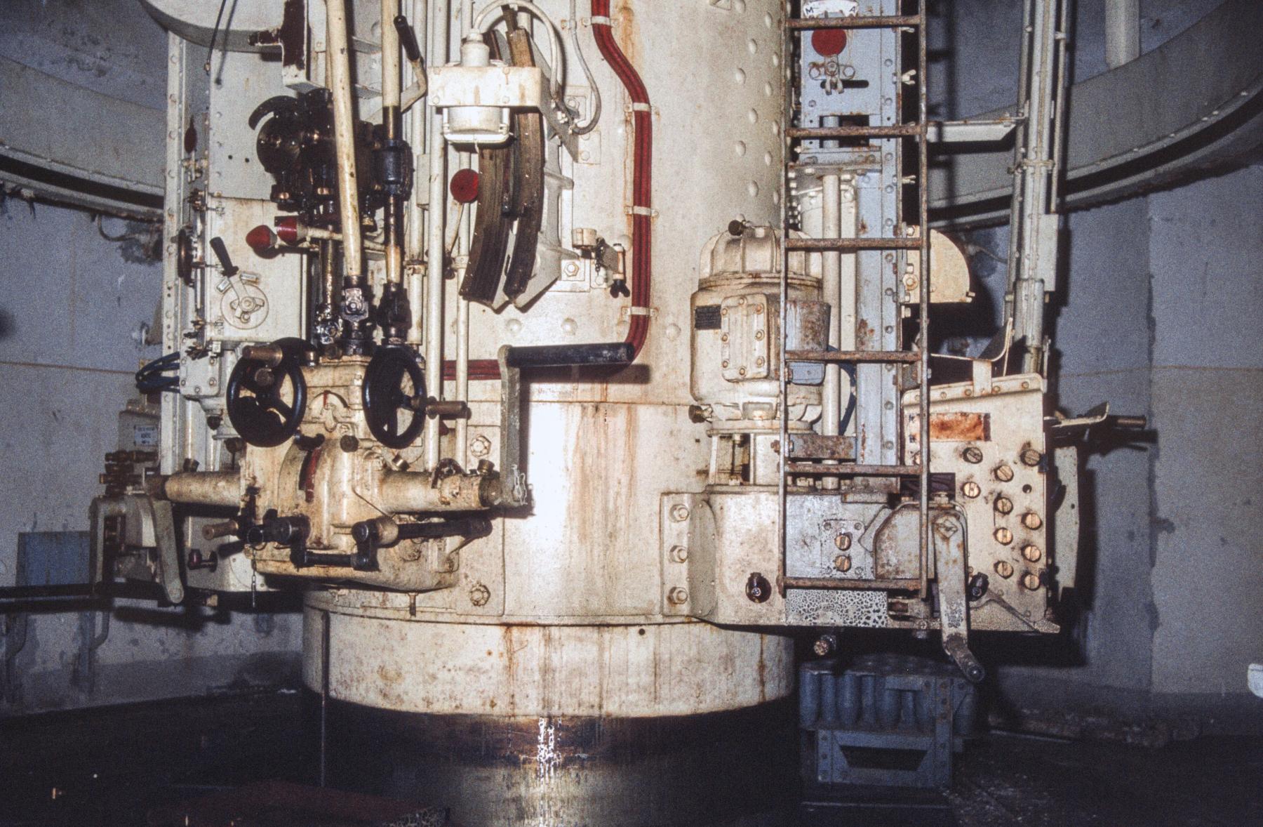 Ligne Maginot - METRICH - A17 - (Ouvrage d'artillerie) - Bloc 8
Étage intermédiaire - MANSUY Michel