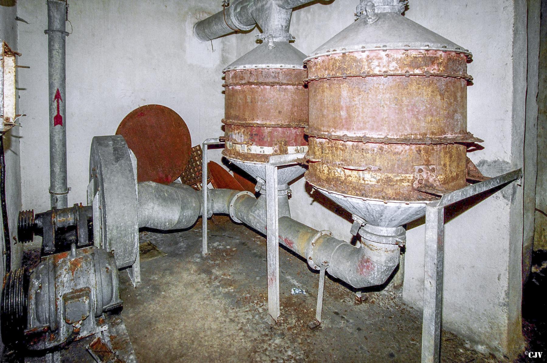 Ligne Maginot - METRICH - A17 - (Ouvrage d'artillerie) - Bloc 11
Les filtres - Lia VERMEULEN