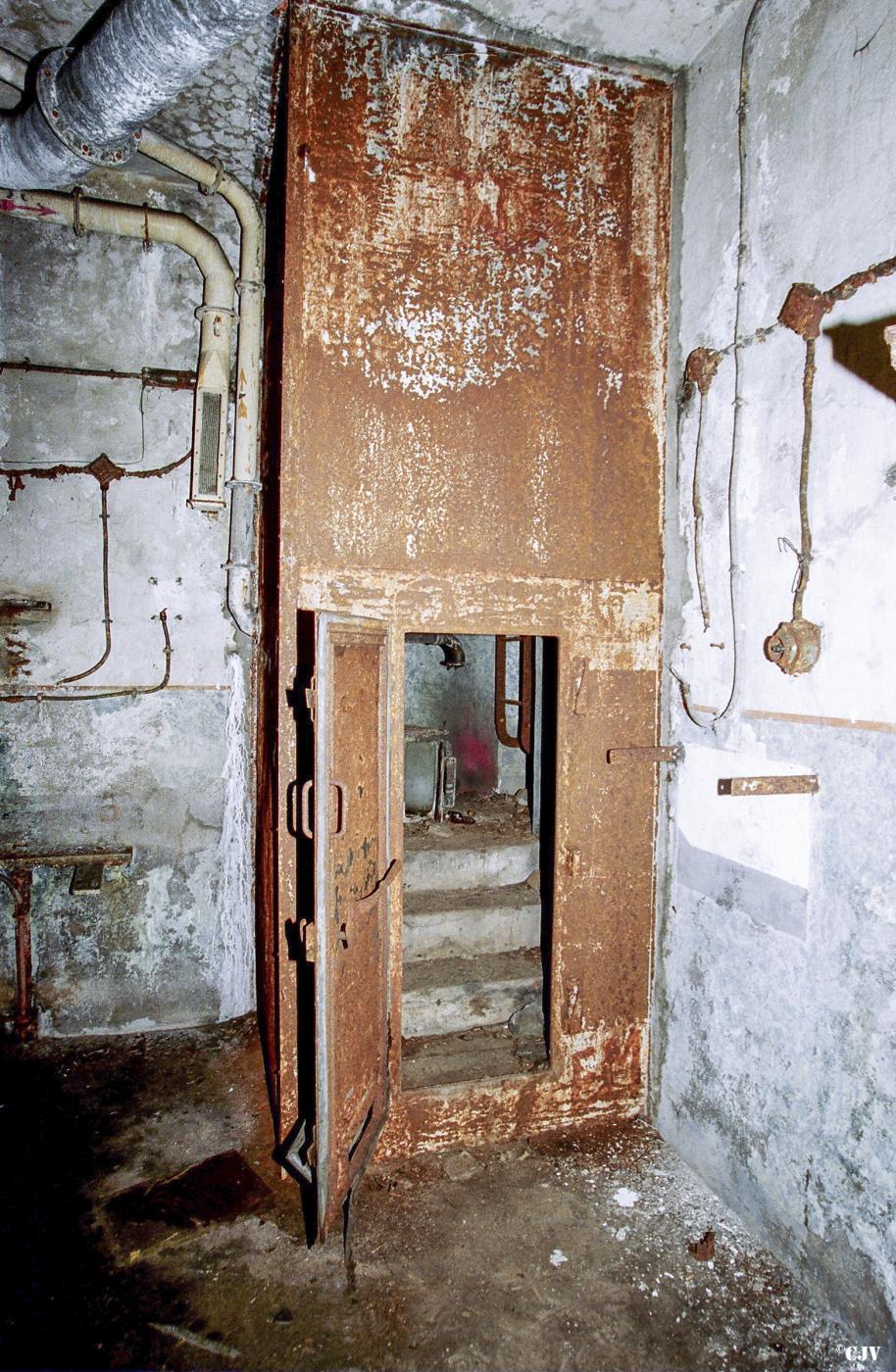 Ligne Maginot - METRICH - A17 - (Ouvrage d'artillerie) - Entrée munitions
