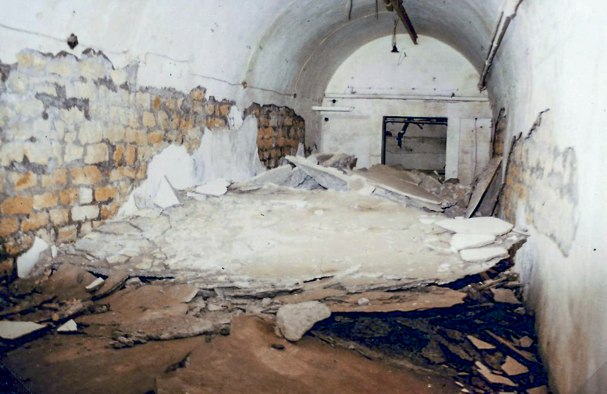 Ligne Maginot - METRICH - A17 - (Ouvrage d'artillerie) - La caserne 
Soulèvement du radier sous la poussée de l'anhydrite 