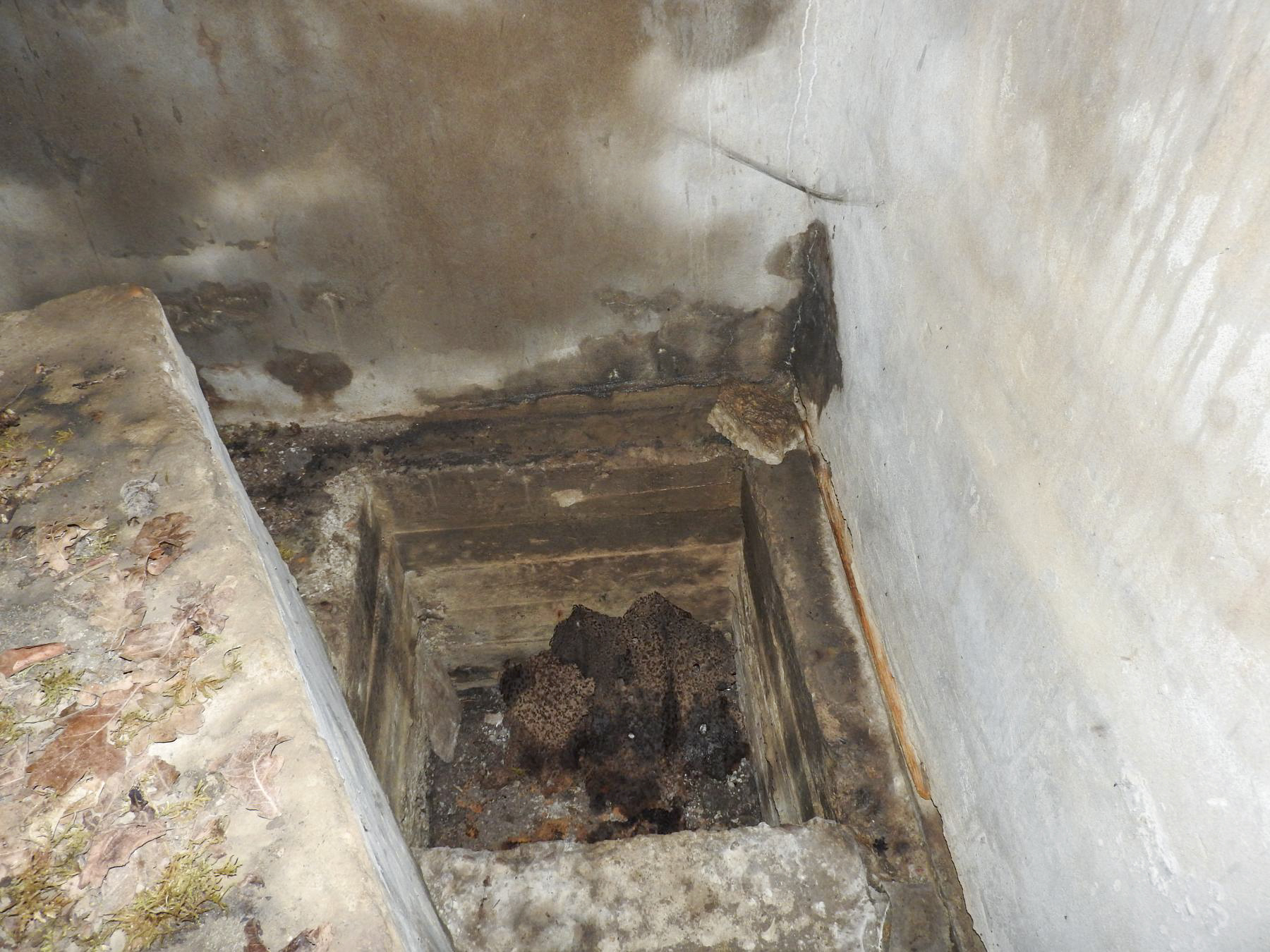 Ligne Maginot - VALETTE NORD OUEST - (Blockhaus pour arme infanterie) - Dans la chambre de tir Est. - STENGER Mathieu