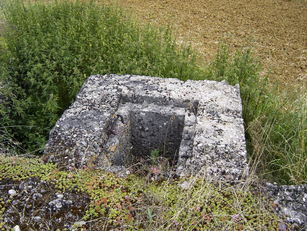 Ligne Maginot - CEZF-215 - NOUILLONPONT - (Blockhaus lourd type STG / STG-FCR - Double) - 