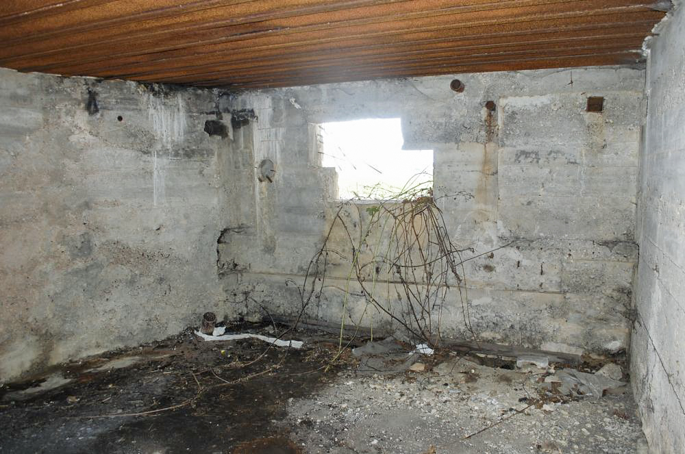 Ligne Maginot - CEZF-217 - BELLE FONTAINE - (Blockhaus lourd type STG / STG-FCR - Simple) - A l'intérieur: - Christian RICHON/devoitine520