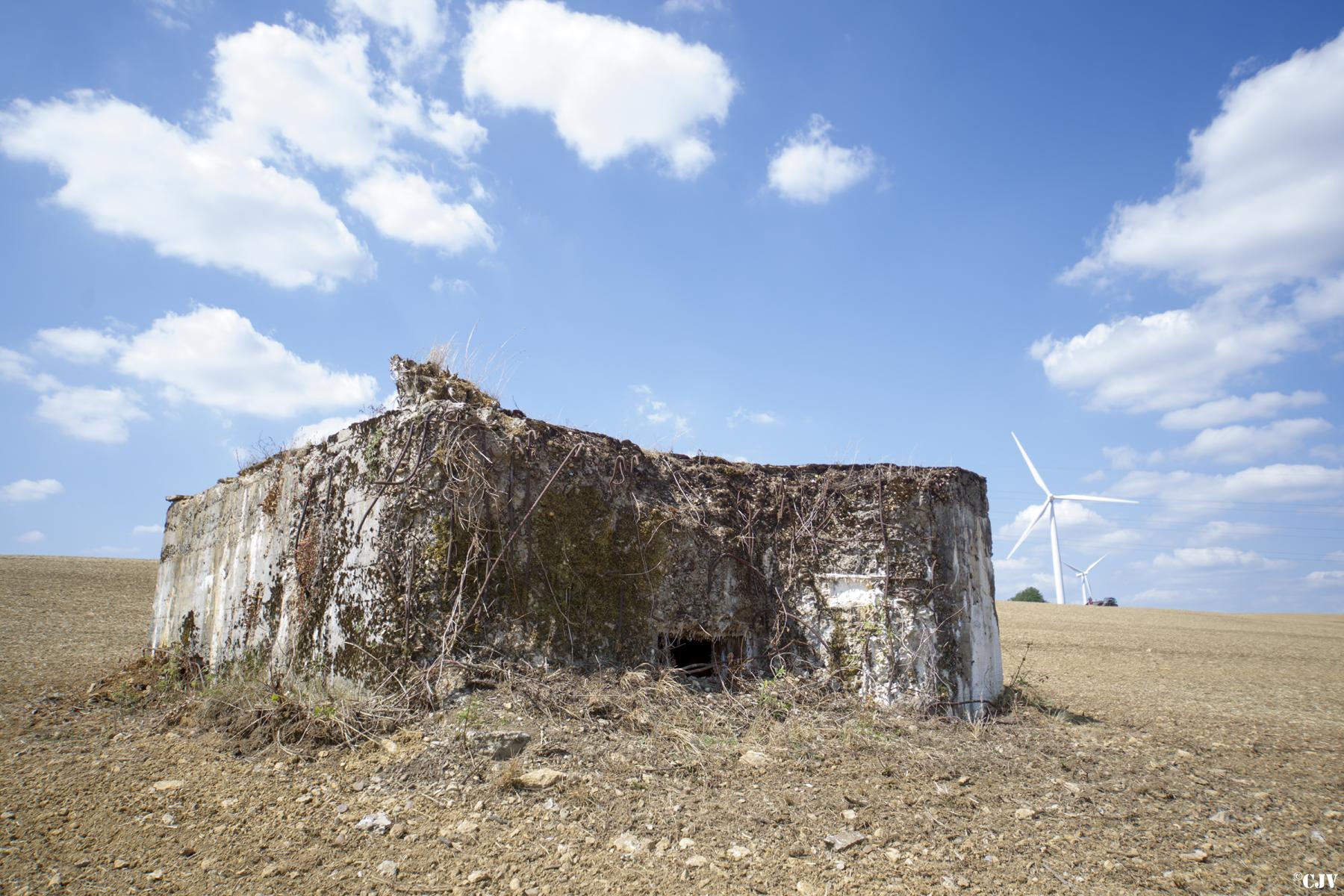 Ligne Maginot - DB322 - CHINAUVEAU 2 - (Blockhaus pour canon) - Le blockhaus pour arme antichar - Lia VERMEULEN