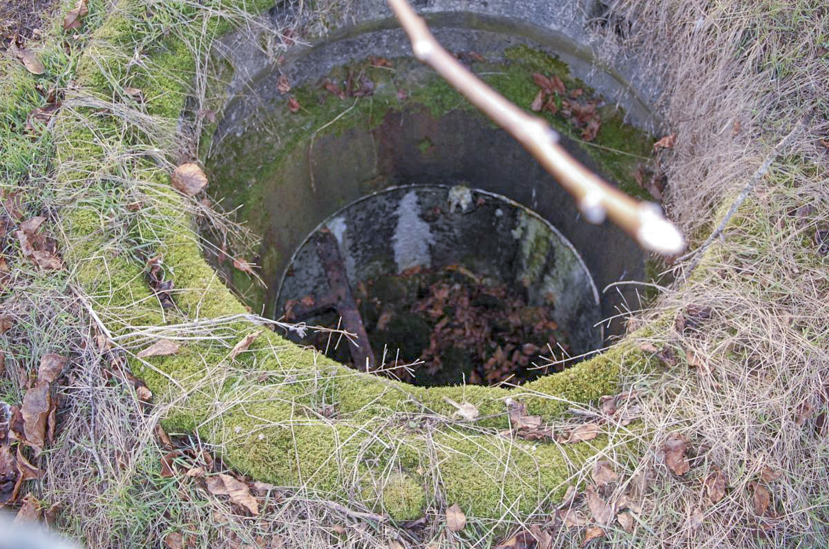 Ligne Maginot - DT262 - FROIDCUL OUEST - (Cuve pour arme d'infanterie) - La cuve de l'ouvrage - Christian RICHON / Devoitine520