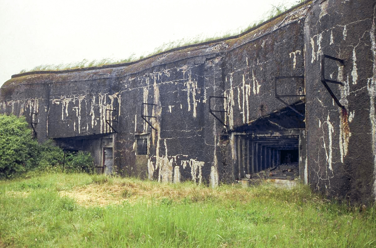Ligne Maginot - BOIS DU FOUR - A5 - (Ouvrage d'infanterie) - Façade arrière