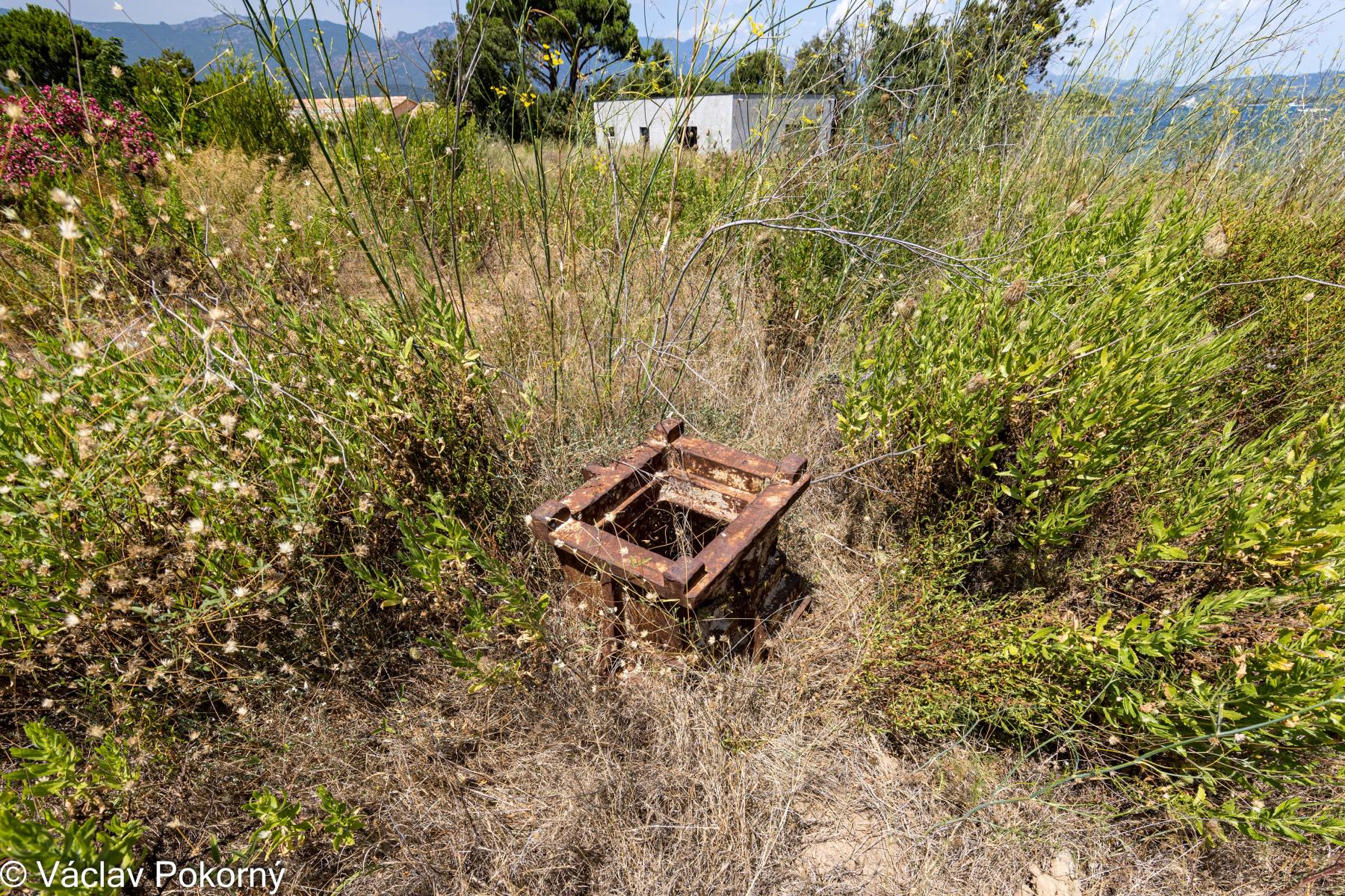 Ligne Maginot - ZIGLIONE - (Casemate d'infanterie - Simple) - Tout ce qui restait de la casemate - Václav Pokorný
