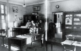 Ligne Maginot - VECKRING - (Cité Cadres) - Carte postale
Le cercle des  sous-officiers