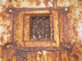 Ligne Maginot - HOCHWALD HAUT AVANT - BLOC 20 - O7 - (Observatoire d'artillerie) - Note le blindage entre la cloche et le béton