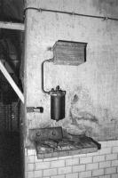Ligne Maginot - CAP MARTIN - (Ouvrage d'artillerie) - Usine
Tareur des injecteurs