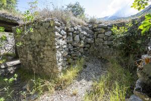 Ligne Maginot - CASTES RUINES 11 - (Cuve pour arme d'infanterie) - 