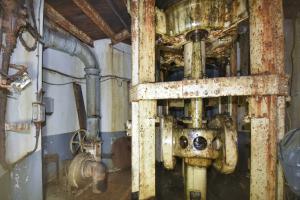 Ligne Maginot - FERMONT - A2 - (Ouvrage d'artillerie) - Bloc 1
Etage inférieur de la tourelle de 75 mle 33