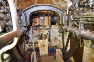 Ligne Maginot - FERMONT - A2 - (Ouvrage d'artillerie) - Bloc 1
Tourelle de 75 mle 33
Poste de pointage de la chambre de tir et lunette pour la visée directe