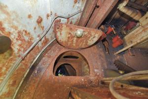 Ligne Maginot - FERMONT - A2 - (Ouvrage d'artillerie) - Bloc 1
Tourelle de 75 mle 33
Trappe d'accès à la chambre de tir