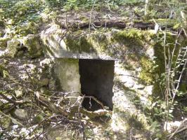 Ligne Maginot - BOMBACHERHOF - FERME BOMBACH (3°BON 166° RIF) - (PC de Quartier) - Bâtiment principal
Le sortie du couloir 