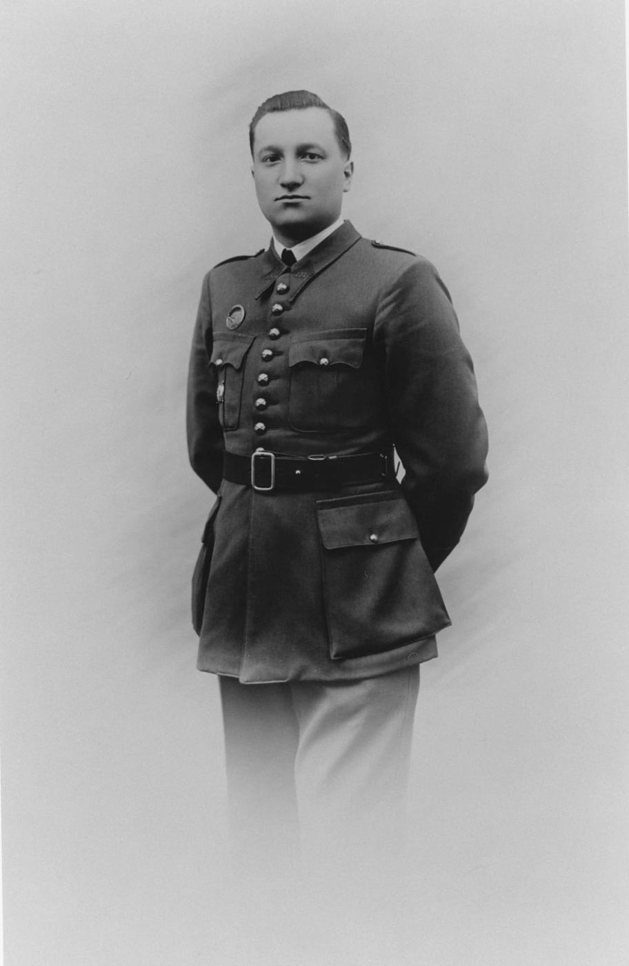 Ligne Maginot - IMMERHOF - A10 - (Ouvrage d'infanterie) - Le Lt François Chabrier commandant le bloc 3 (bloc pour tourelle de 81 mm)  - Inconnu