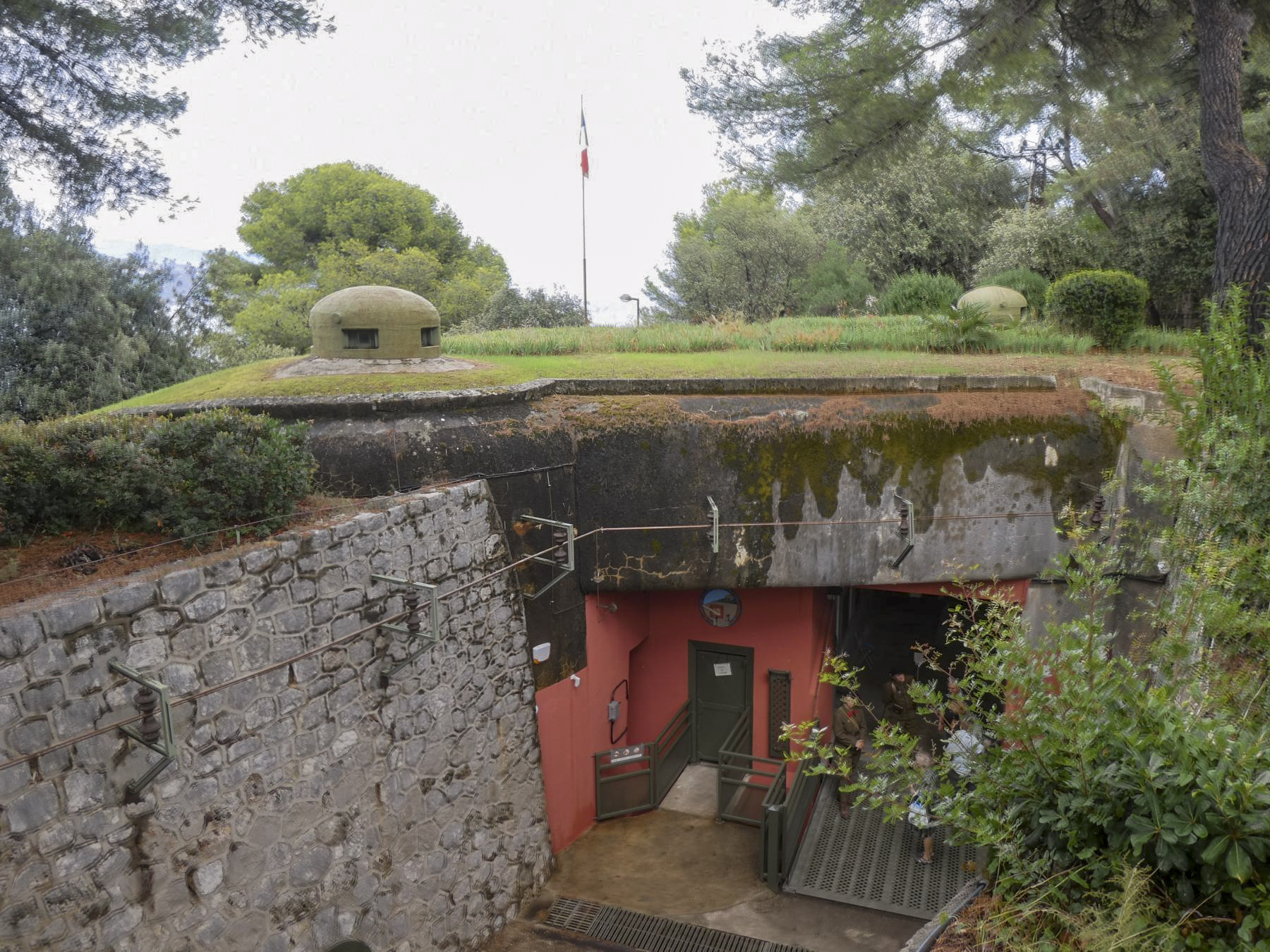 Ligne Maginot - CAP MARTIN - (Ouvrage d'artillerie) - Bloc 1 - ELLENA Daniel - CUNY Philippe