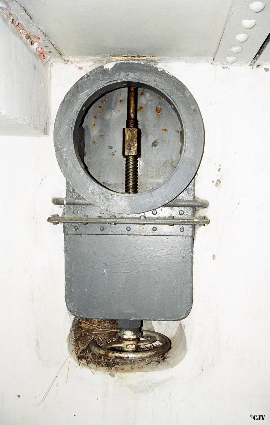 Ligne Maginot - NORD OUEST DE FONTVIVE (NOF) - (Abri) - Bloc 2
Prise d'air - Lia VERMEULEN