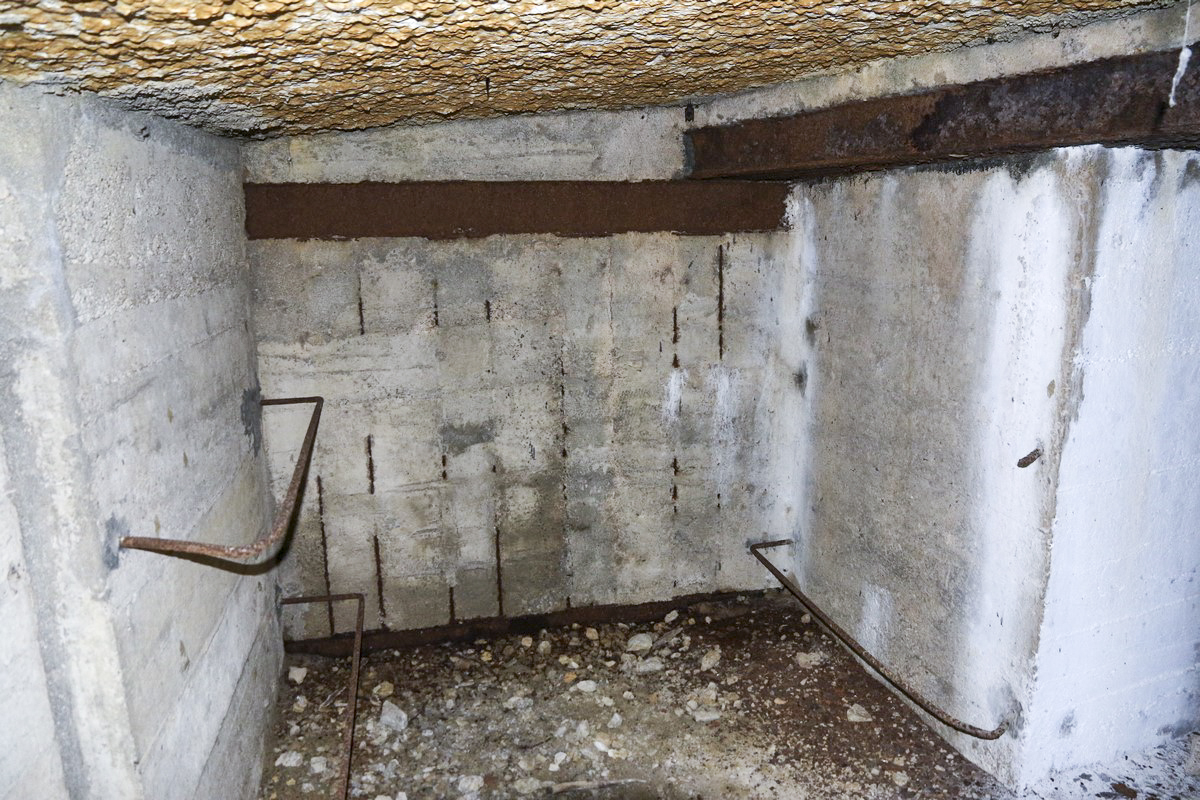 Ligne Maginot - CLOS DU PENDU - (Ouvrage d'infanterie) - Chambrée ?

 - Alain Perouffe