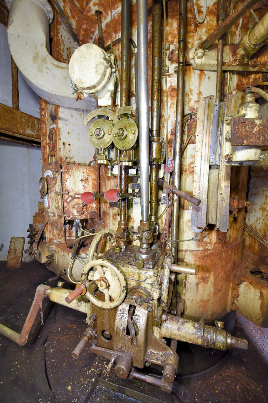 Ligne Maginot - FERMONT - A2 - (Ouvrage d'artillerie) - Bloc 1
Poste de pointage de la tourelle  - Ludovic KNAPP