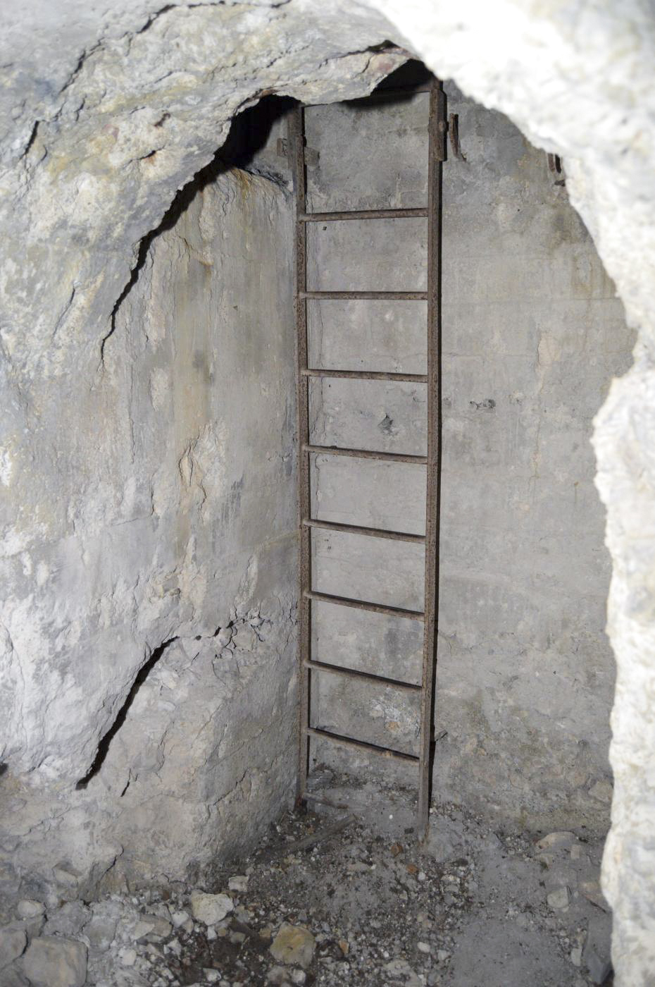 Ligne Maginot - CASTES RUINES 1 - (Observatoire d'infanterie) -  - PRASIL Michal