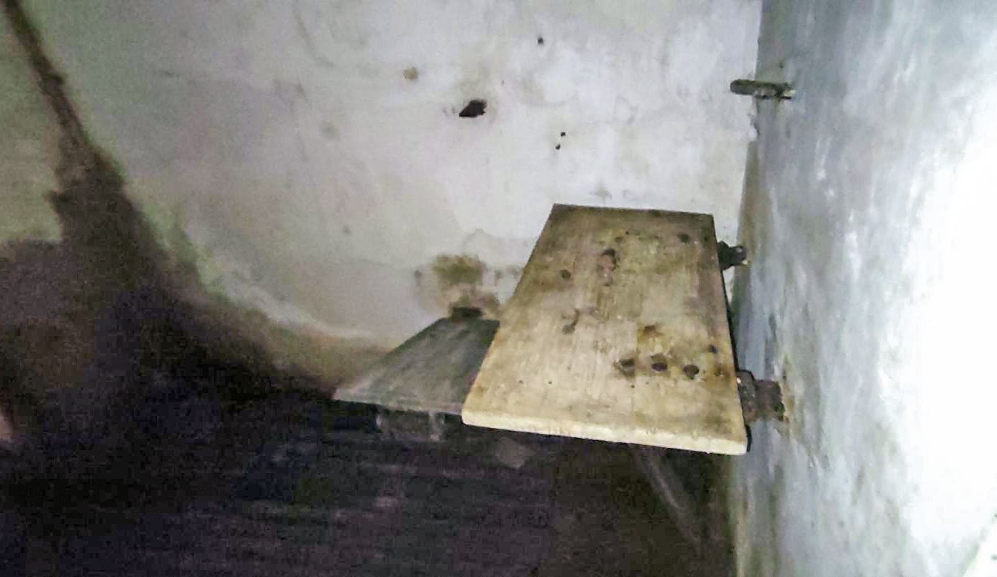 Ligne Maginot - GR1 - (Chambre de coupure) - Tablette et siège amovible - J.Luc