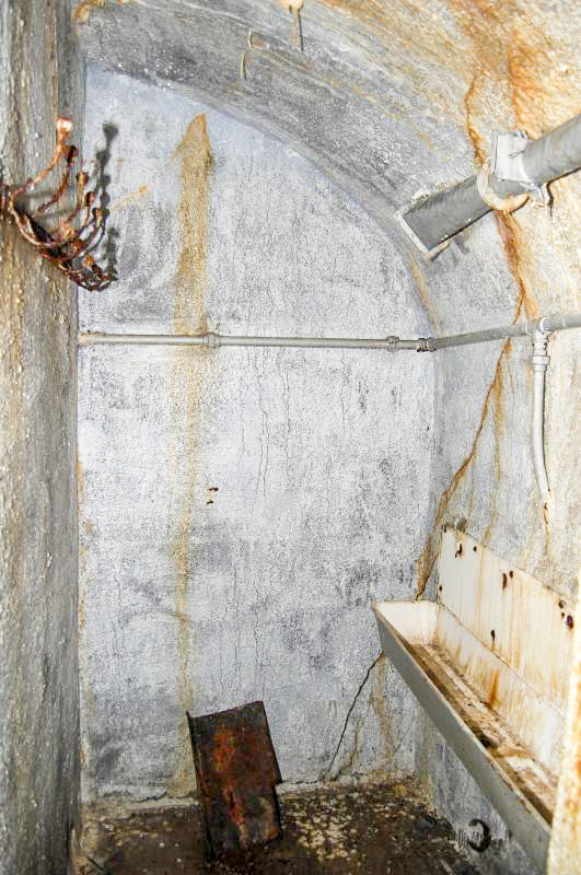 Ligne Maginot - NORD OUEST DE FONTVIVE (NOF) - (Abri) - Lavabos
