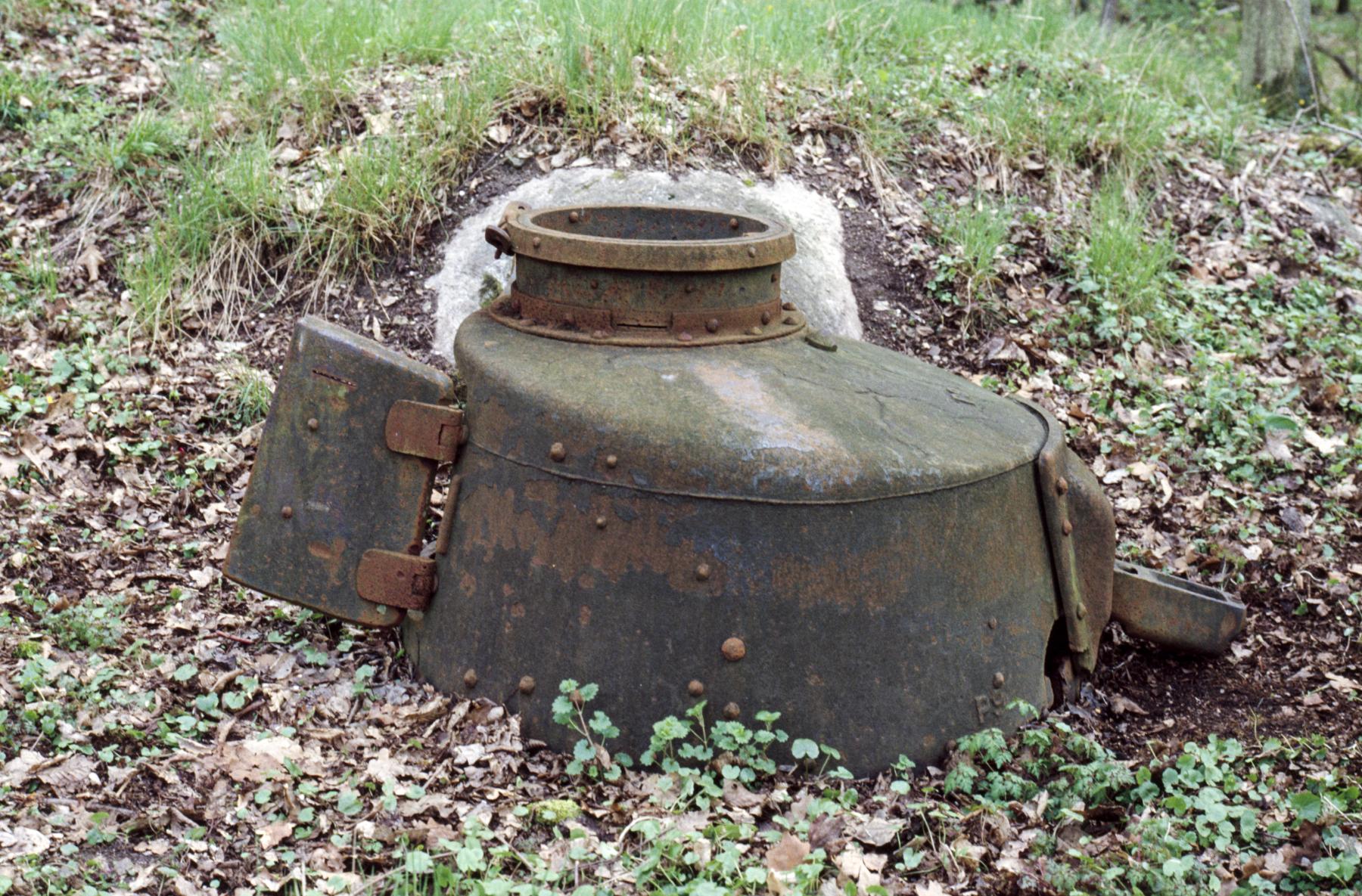 Ligne Maginot - TAUBRUNNENWALD 12 - FT - (Blockhaus pour arme infanterie) - La tourelle - MANSUY Michel