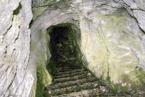 Ligne Maginot - PLANAY - (Blockhaus pour arme infanterie) - Descente de l'entrée sud