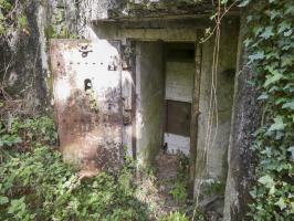 Ligne Maginot - LIEVRE OUEST - C7 - (Casemate d'infanterie - Simple) - La casemate est fermé pour protéger les chauves-souris