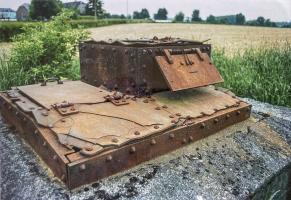 Ligne Maginot - B558 - BUVIGNIES - (Observatoire d'artillerie) - Le char FT  radio utilisé comme observatoire