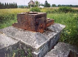 Ligne Maginot - B558 - BUVIGNIES - (Observatoire d'artillerie) - Le char FT radio utilisé comme observatoire