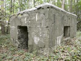 Ligne Maginot - TRINQUETTE (PDS) - (Blockhaus pour arme infanterie) - Vue de derrière, créneau droit
