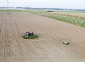 Ligne Maginot - B460 - RESERVOIR D'ONNAING (PDS) - (Abri actif) - Le bloc avec l'entrée à droite