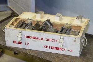 Ligne Maginot - HOCHWALD - (Ouvrage d'artillerie) - Bloc 12
Épiscopes du bloc exposés dans l'ouvrage du Four à Chaux