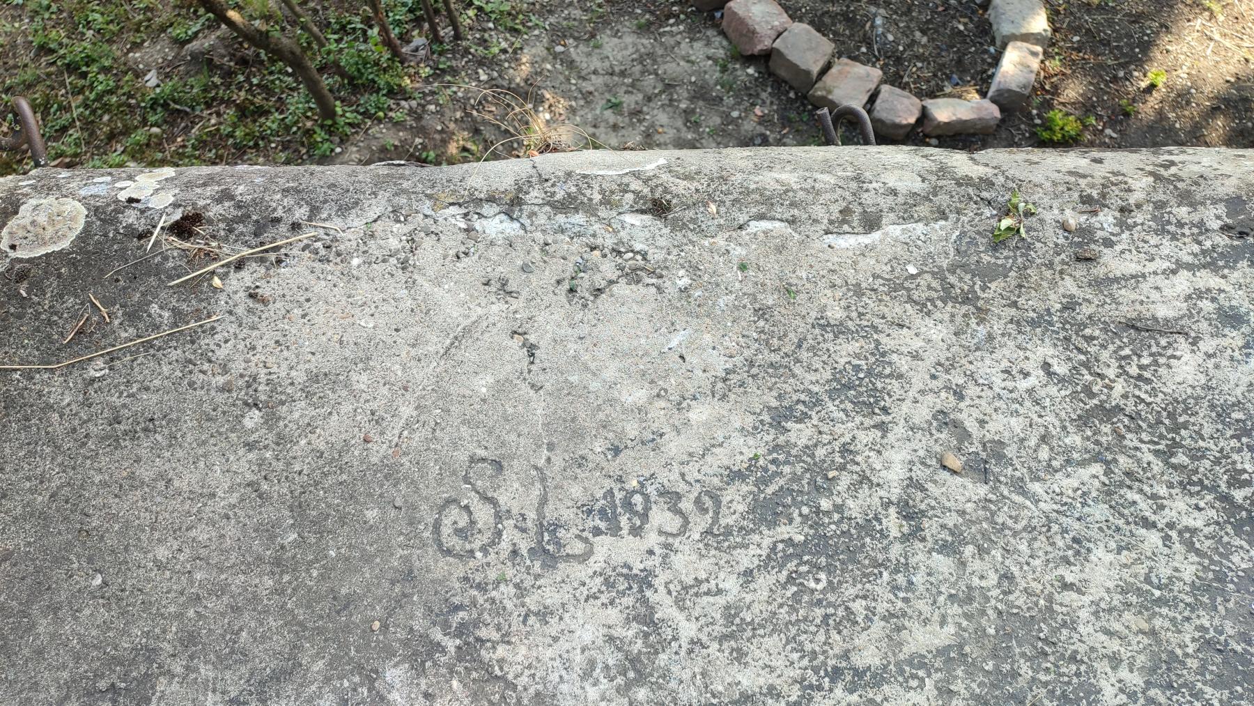 Ligne Maginot - 22/3 - GERSTHEIM - (Casemate d'infanterie - Double) - Date de fabrication de la dalle de toit  - Gael Jego