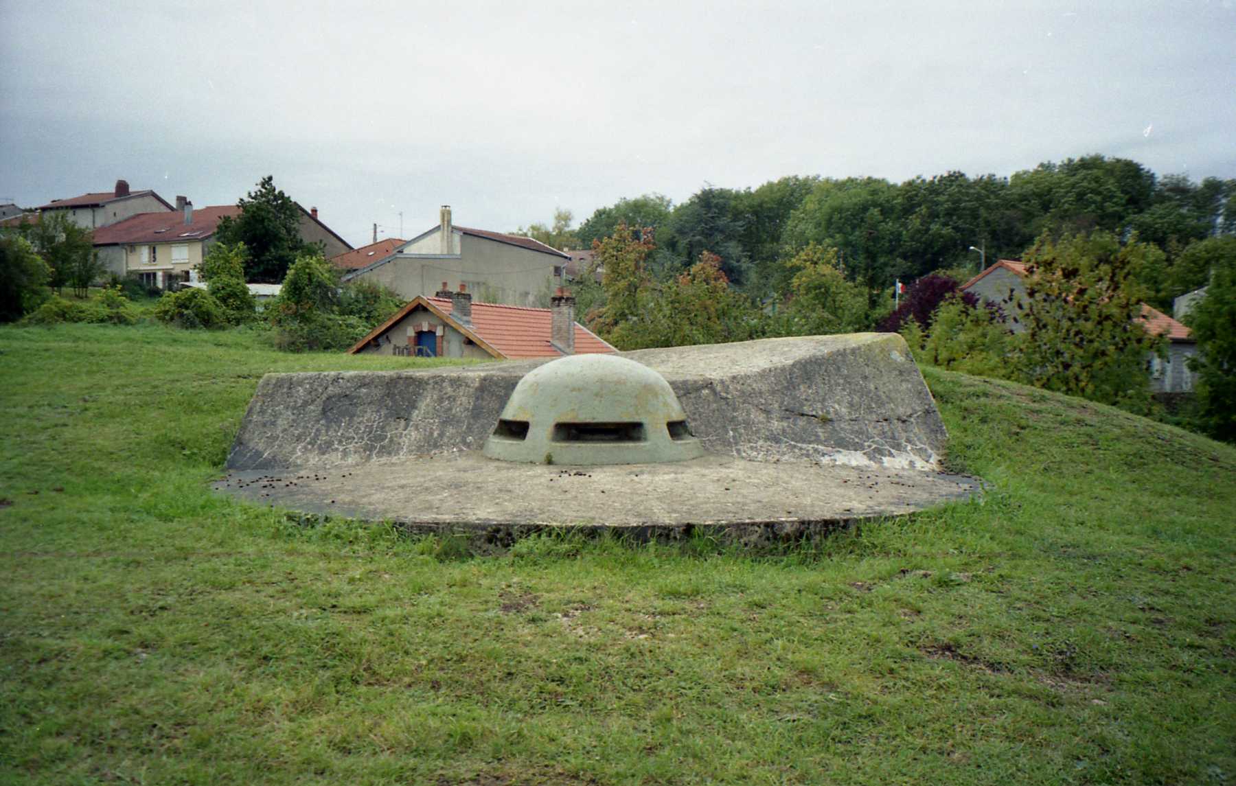 Ligne Maginot - Cloche observatoire Digoin (DIGOIN) - Pour comparaison, cloche Digoin premier modèle de 80 cm intérieur. (Villey le Sec)