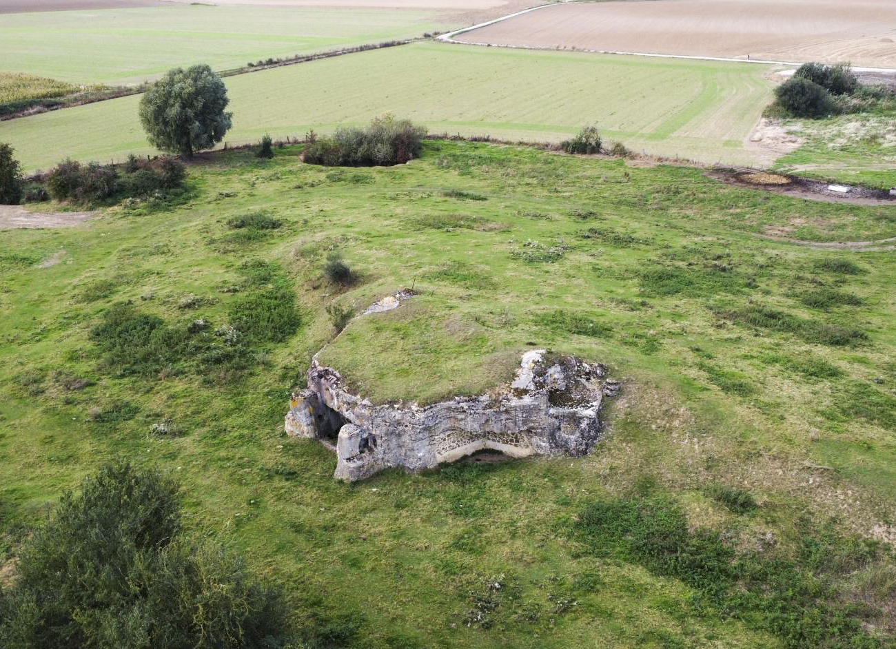 Ligne Maginot - CREVECOEUR - (Casemate d'infanterie - Double) -  - ELLENA Daniel - CUNY Philippe
