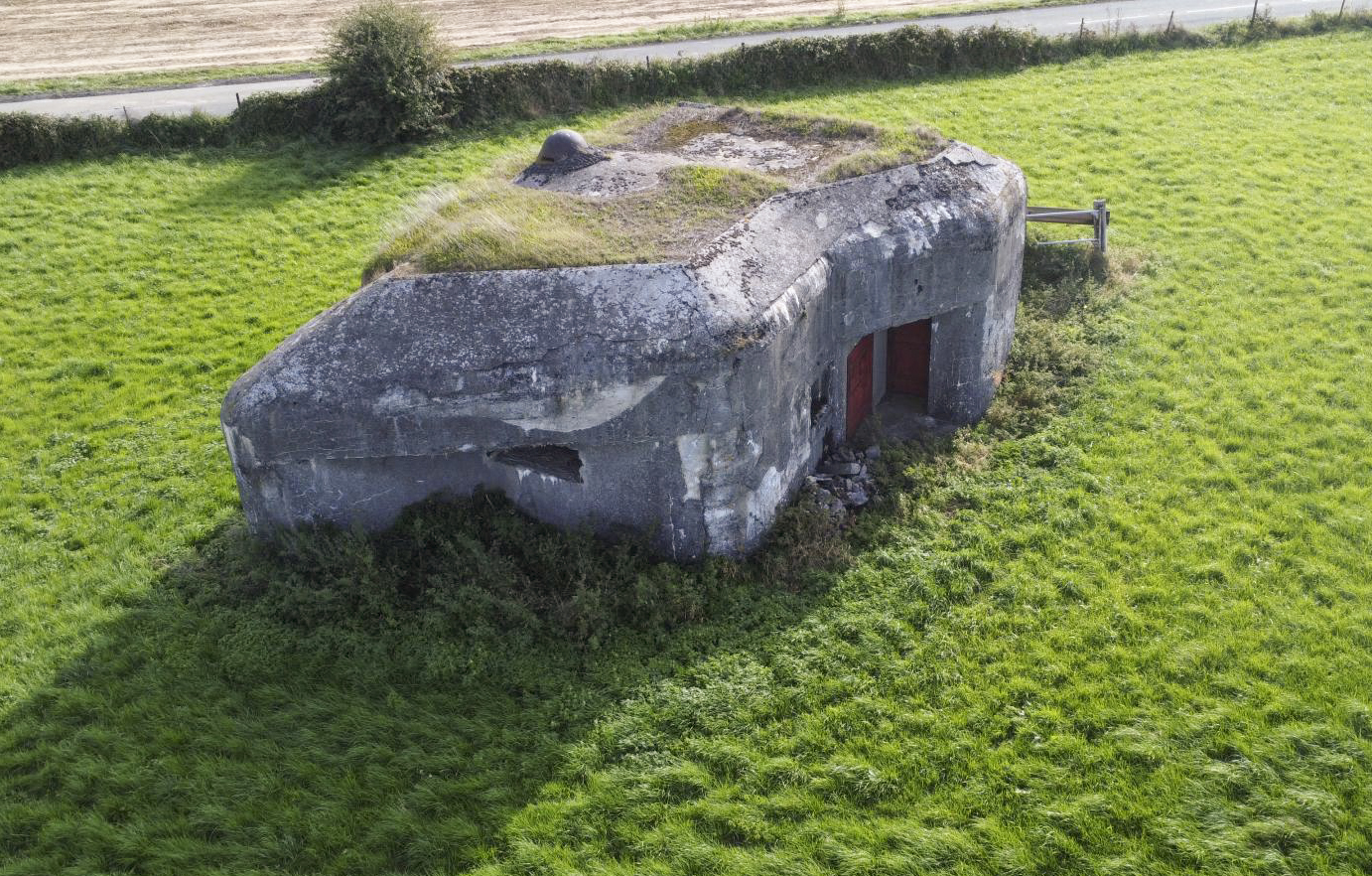 Ligne Maginot - B513 - WARGNIES LE GRAND - (Blockhaus pour canon) -  - ELLENA Daniel - CUNY Philippe