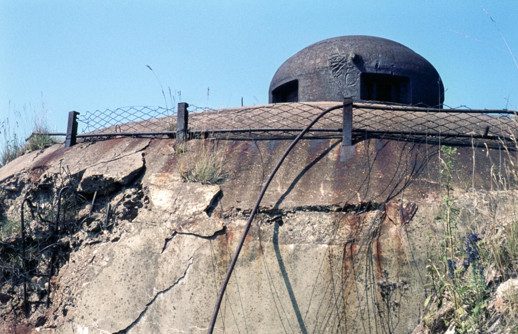 Ligne Maginot - BOVENBERG - A27 - (Ouvrage d'infanterie) - Bloc 4
La cloche GFM - MANSUY Michel
