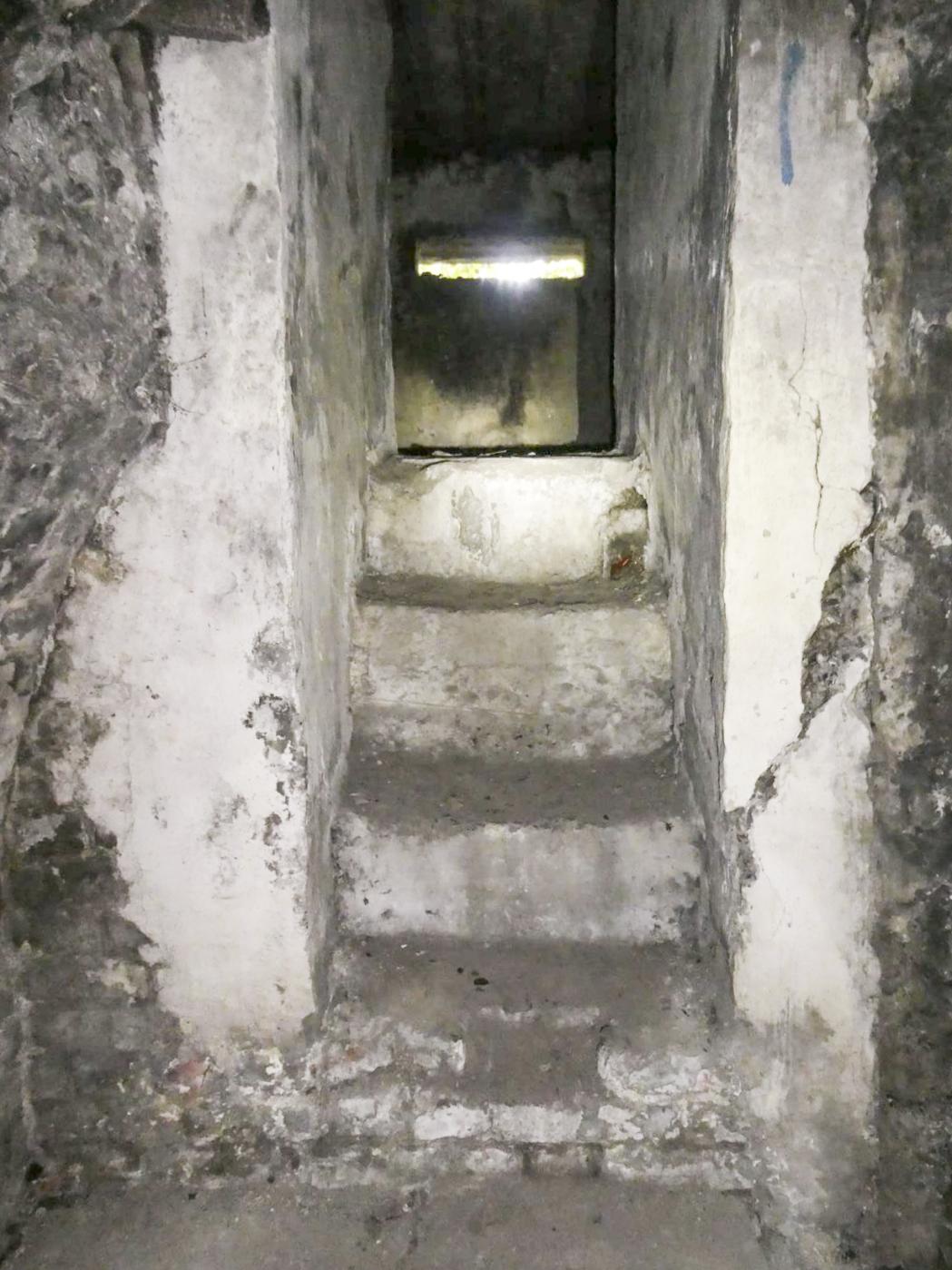 Ligne Maginot - B431 - CONDE 11 - (Blockhaus pour arme infanterie) -  - ELLENA Daniel - CUNY Philippe