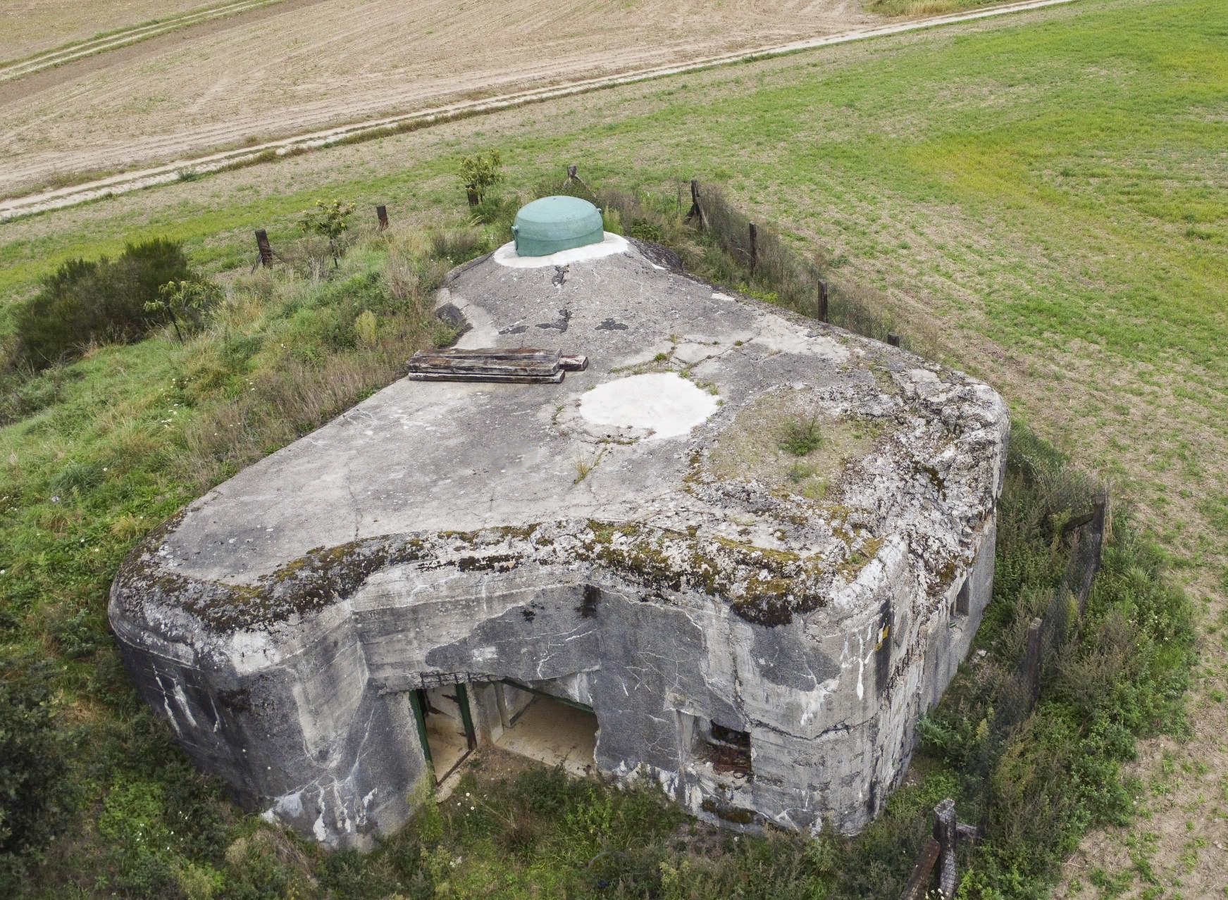 Ligne Maginot - MAULDE SUD OUEST DROITE - (Casemate d'infanterie - Simple) -  - ELLENA Daniel - CUNY Philippe