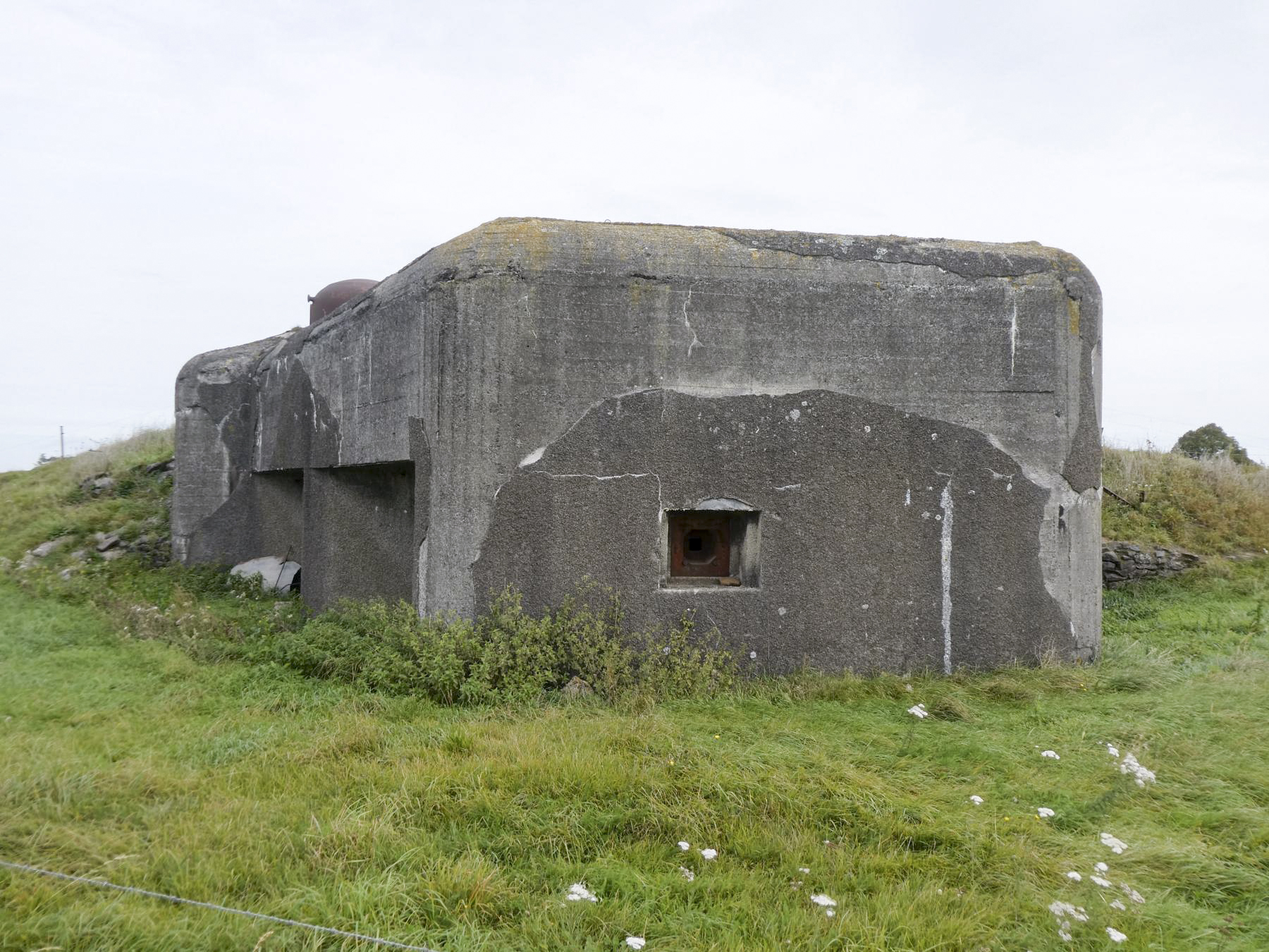 Ligne Maginot - TRINQUETTE - (Casemate d'infanterie - Simple) -  - ELLENA Daniel - CUNY Philippe